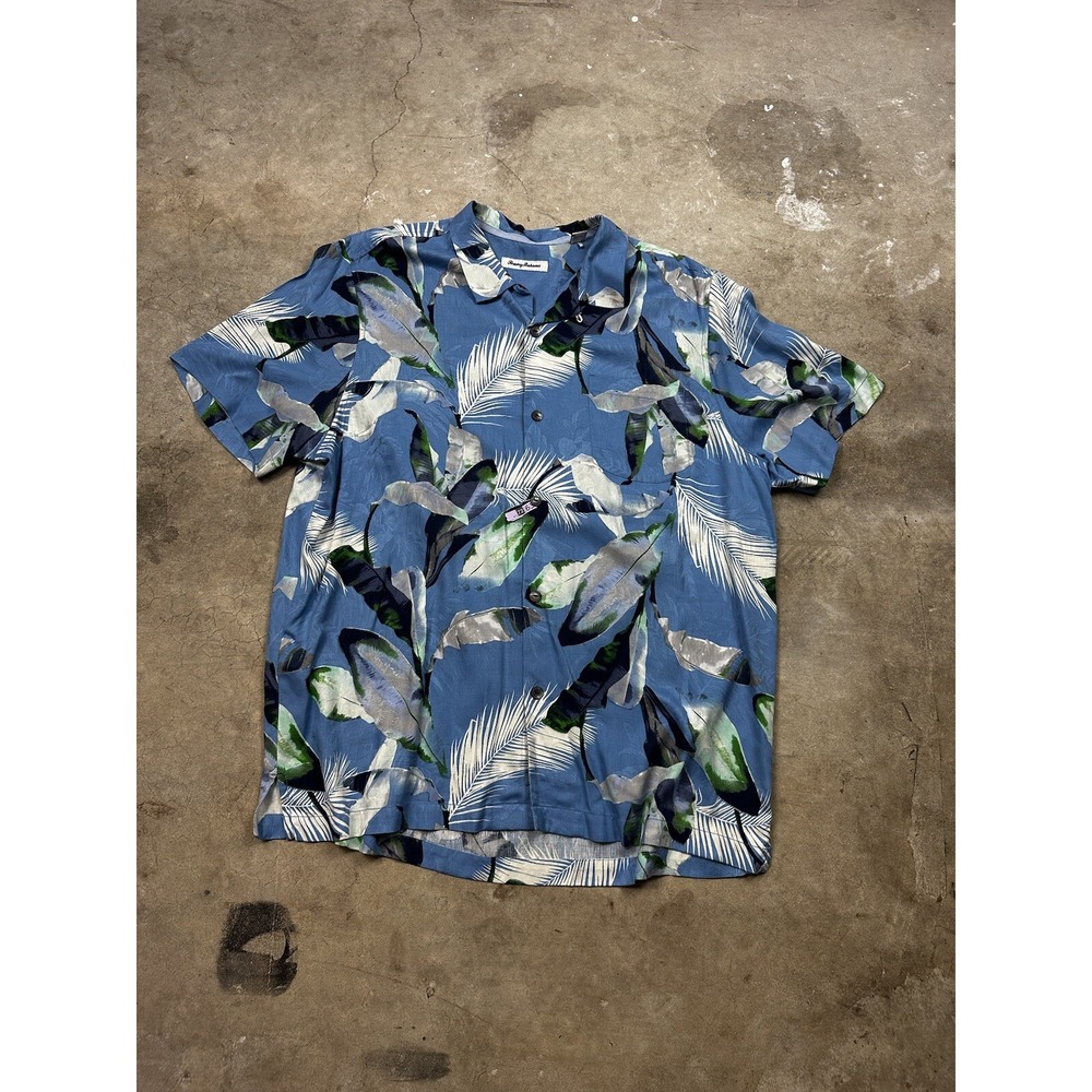 Tommy Bahama Shirt Mens XL 100% Silk Button Up Short Sleeve Floral Hawaiian Tiki